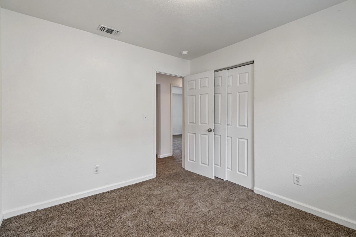 125 Ford Road Sacramento, CA 95838 - Photo 22 of 39