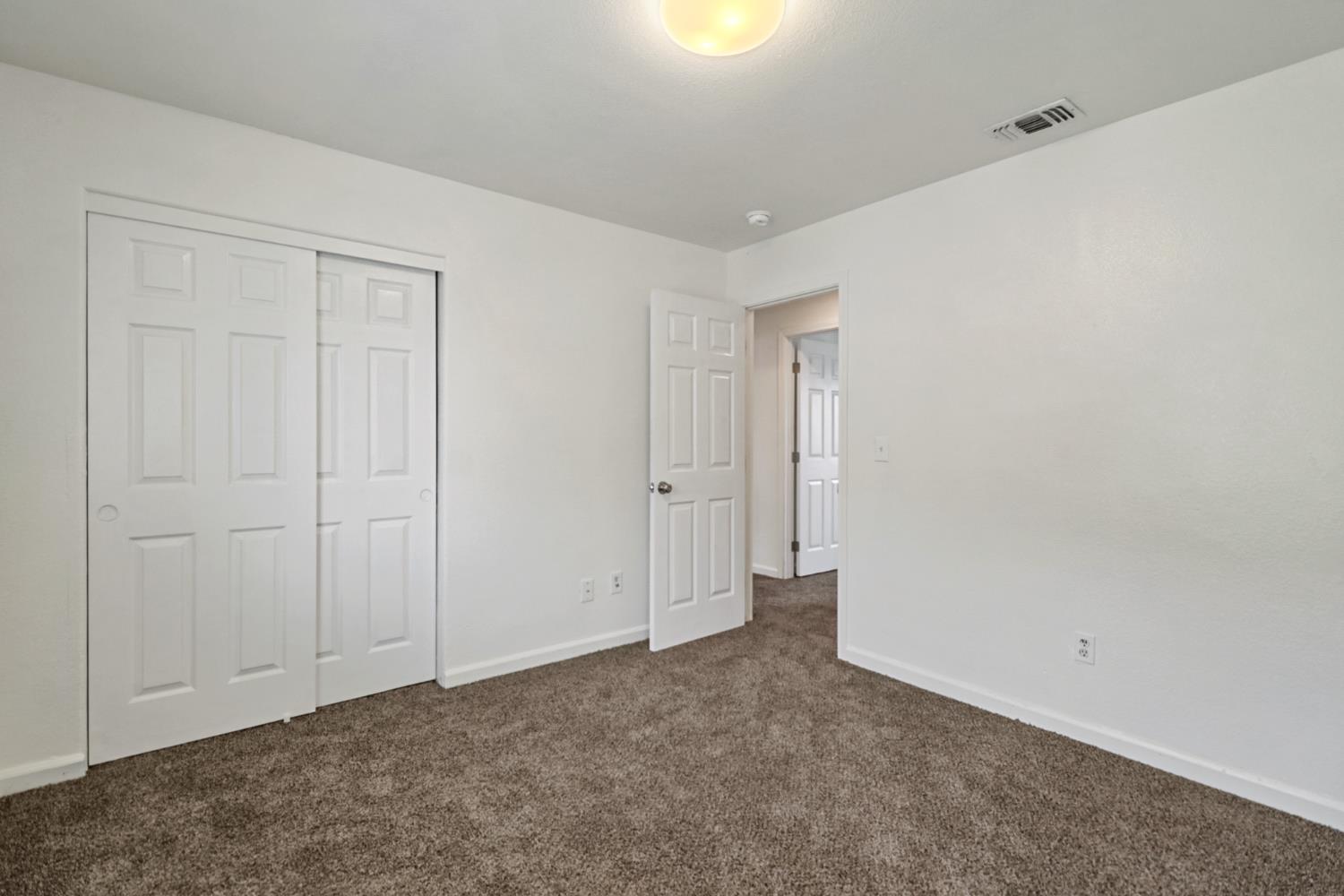 125 Ford Road Sacramento, CA 95838 - Photo 25 of 39