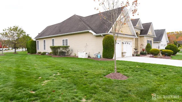 $750,000 | 1 Belmont Court, Freehold, NJ 07728