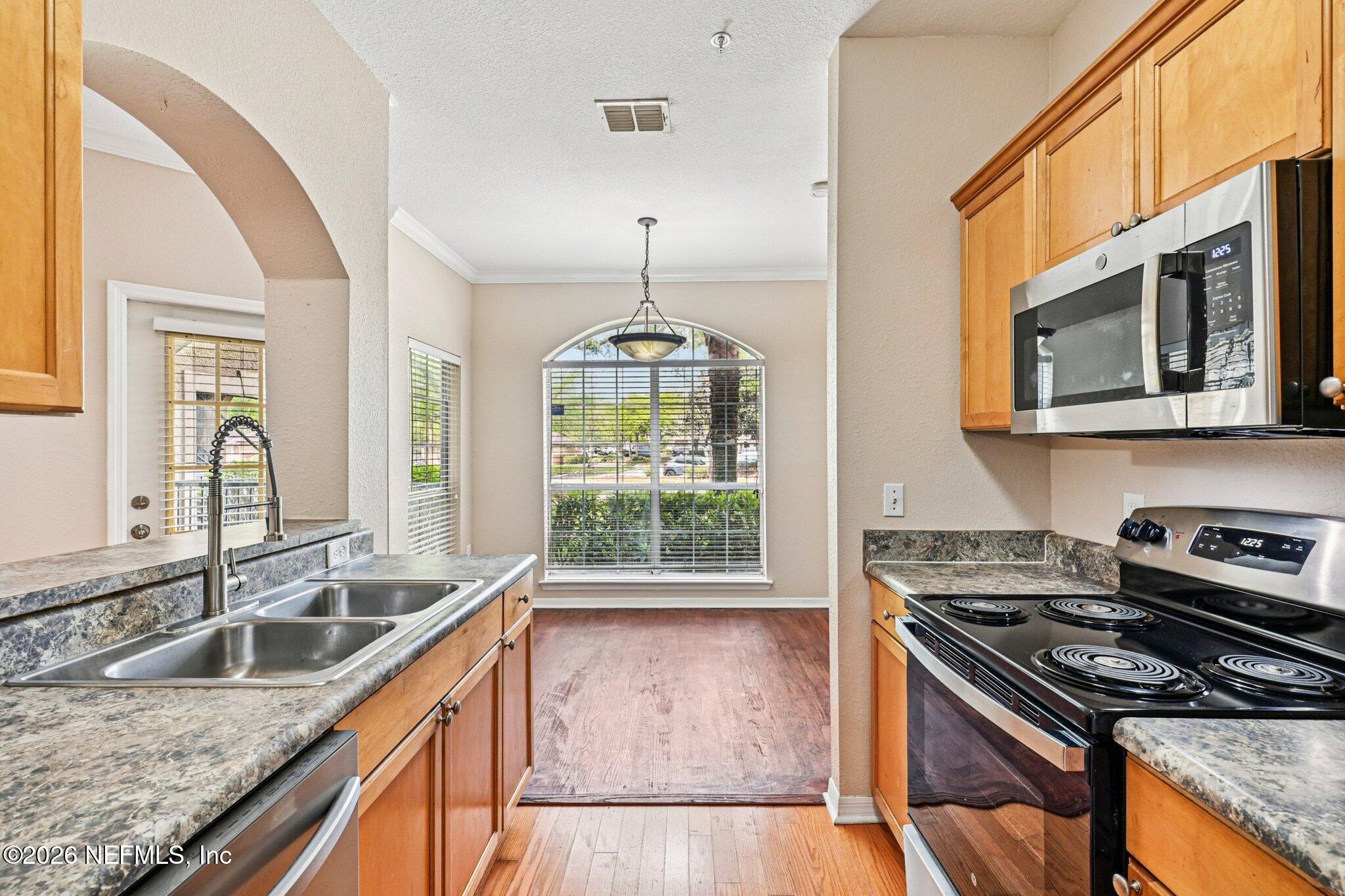 10961 Burnt Mill Road, Unit 1213 Jacksonville, FL 32256 - Photo 2 of 44 19-Burnt Mill Rd 1213-019
