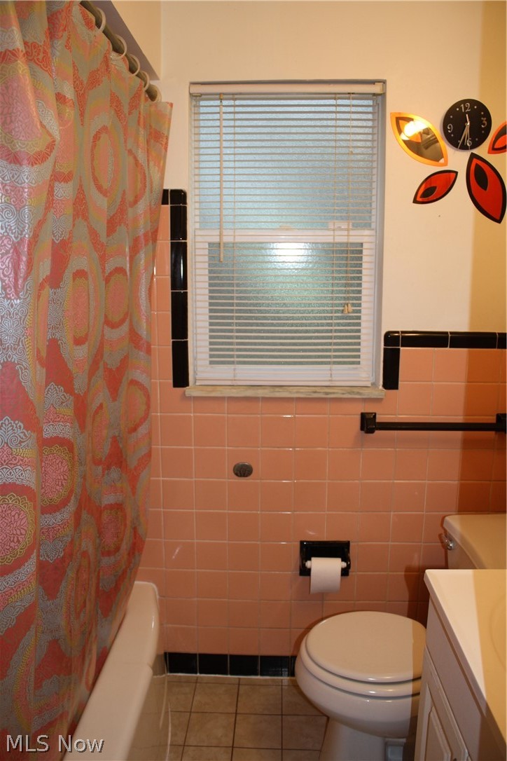 4317 Bluestone Road Cleveland, OH 44121 - Photo 9 of 9