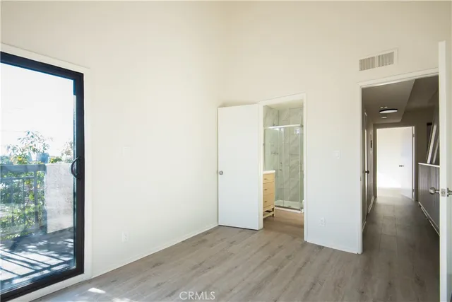 $3,500 | 458 Riverdale Drive, Glendale, CA 91204