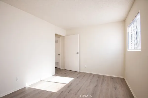 $3,250 | 458 Riverdale Drive, Glendale, CA 91204