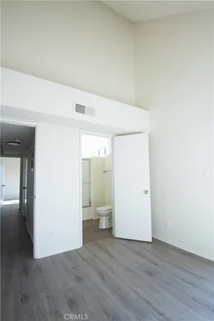 $3,250 | 458 Riverdale Drive, Glendale, CA 91204