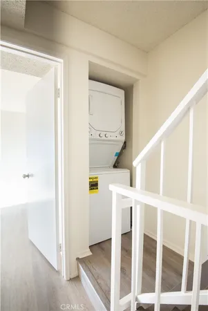 $3,250 | 458 Riverdale Drive, Glendale, CA 91204
