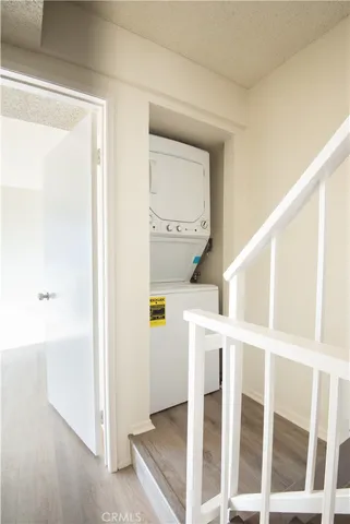 $3,500 | 458 Riverdale Drive, Glendale, CA 91204