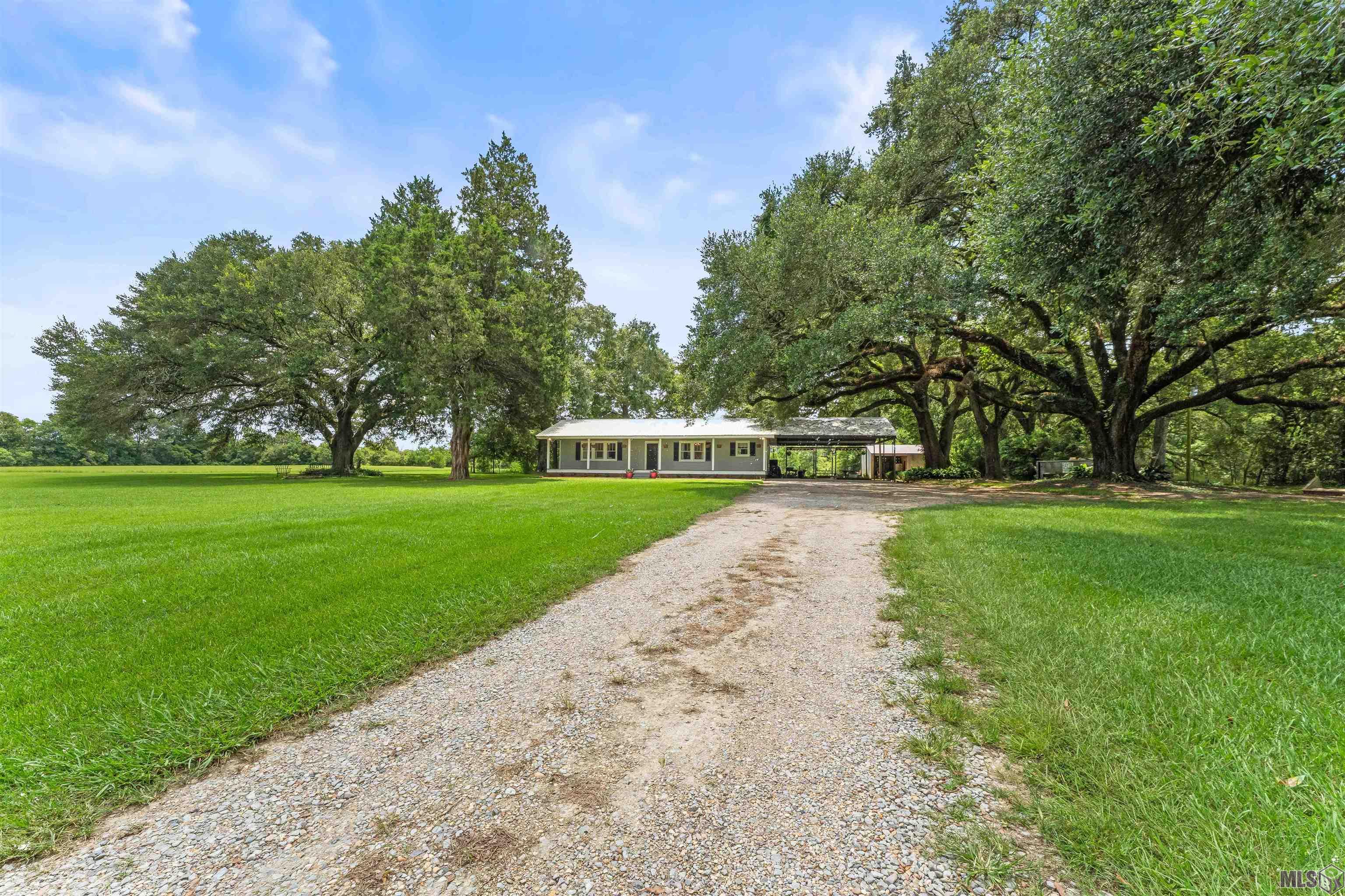 7008 Port Hudson-Pride Road Zachary, LA 70791 - Photo 1 of 32