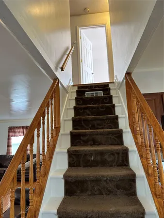 $5,499 | 12 Green Lane, Levittown, NY 11756