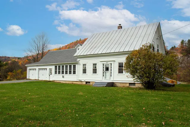 $450,000 | 391 Bimson Drive, Barnet, VT 05821