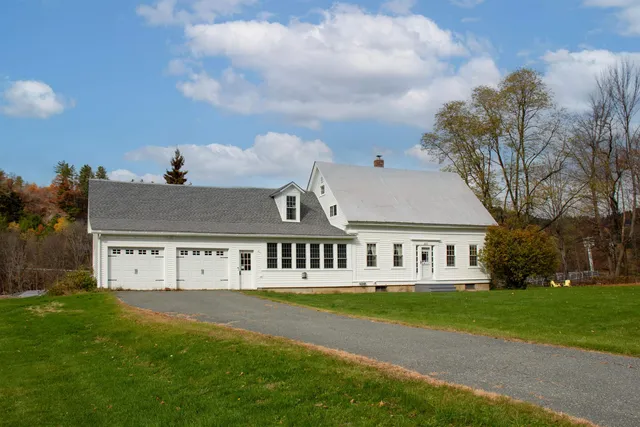 $450,000 | 391 Bimson Drive, Barnet, VT 05821