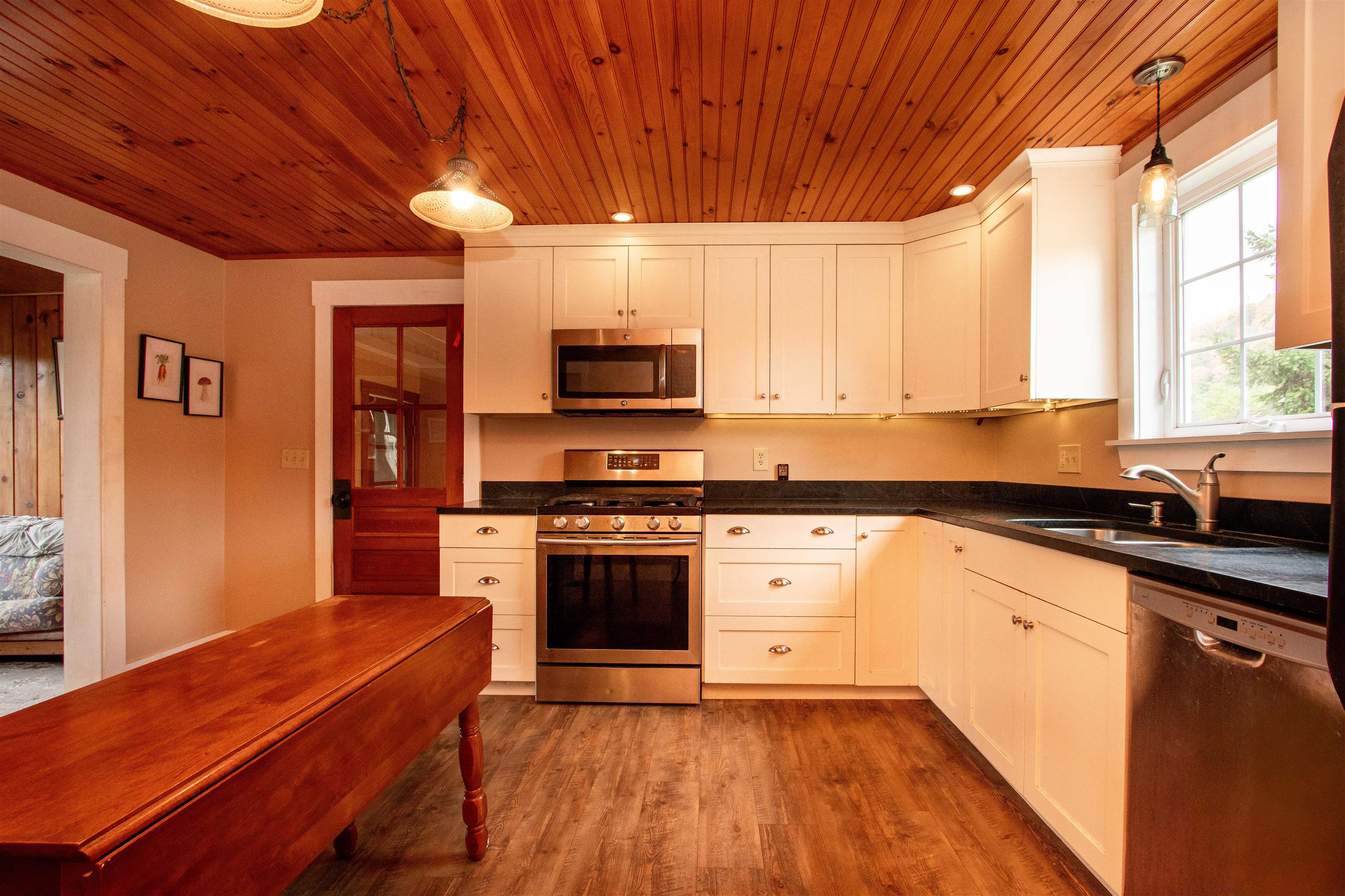 391 Bimson Drive Barnet, VT 05821 - Photo 10 of 60