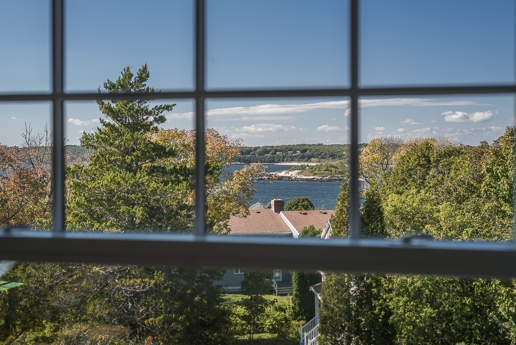 10 Grapevine Road, Unit A Gloucester, MA 01930 - Photo 17 of 28
