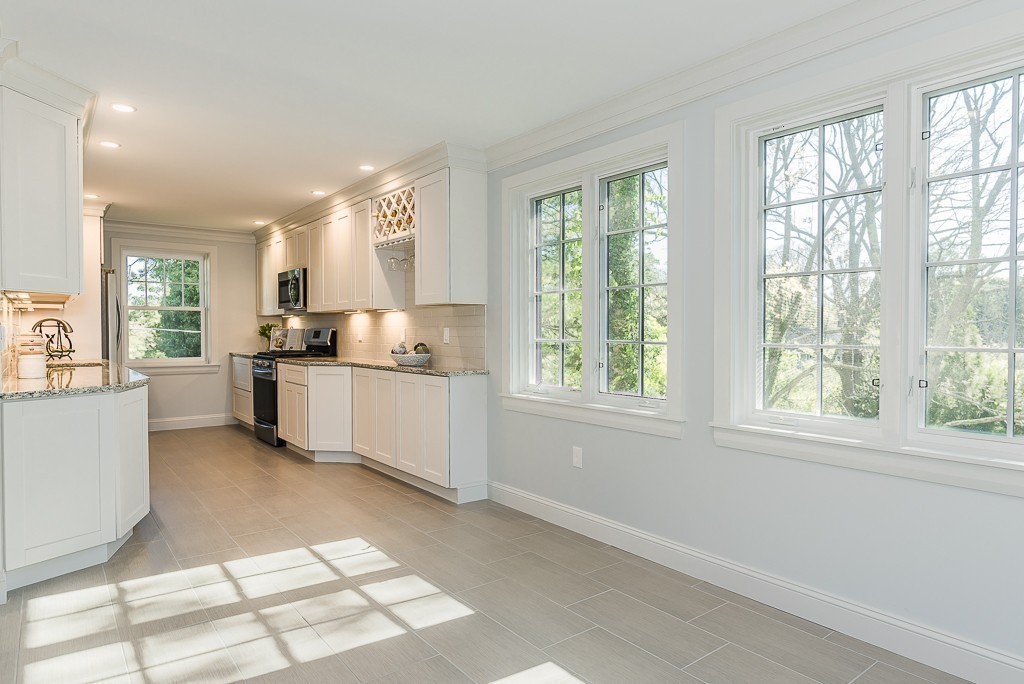 10 Grapevine Road, Unit A Gloucester, MA 01930 - Photo 8 of 28