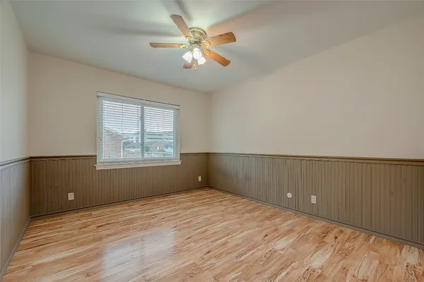 $2,000 | 2047 Winrock Boulevard, Unit 61, Houston, TX 77057