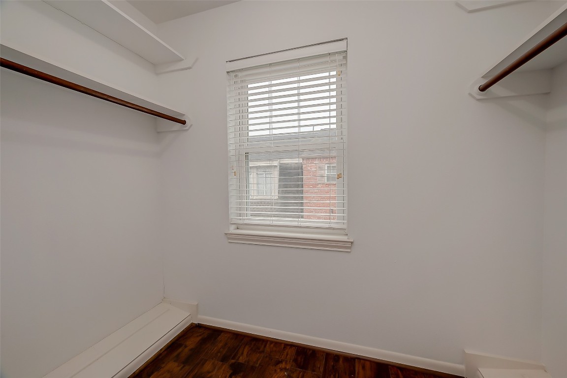 2047 Winrock Boulevard, Unit 61 Houston, TX 77057 - Photo 47 of 50 a small space with a window