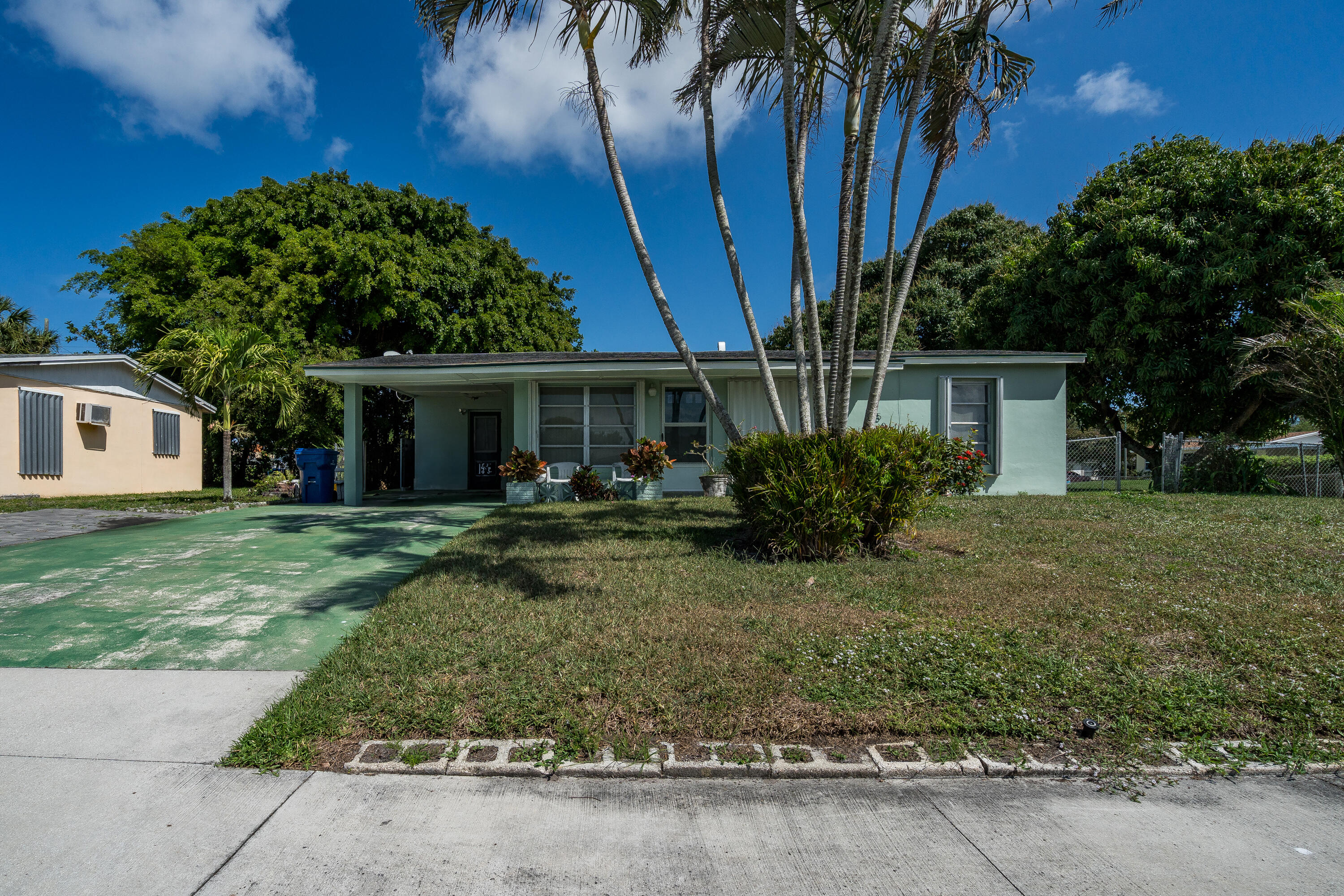 1500 West 12th Court Riviera Beach, FL 33404 - Photo 1 of 26 1500out-5