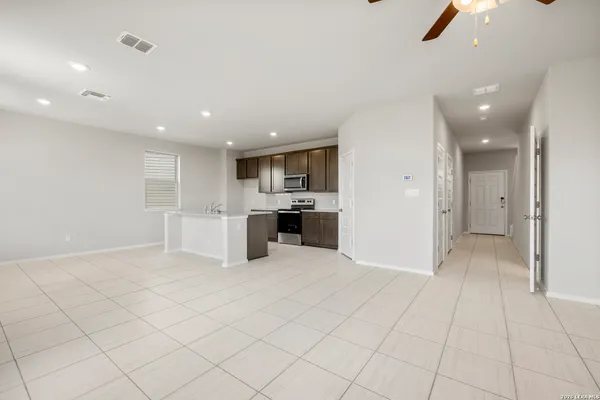 $1,795 | 10119 Jardin Verde, San Antonio, TX 78224