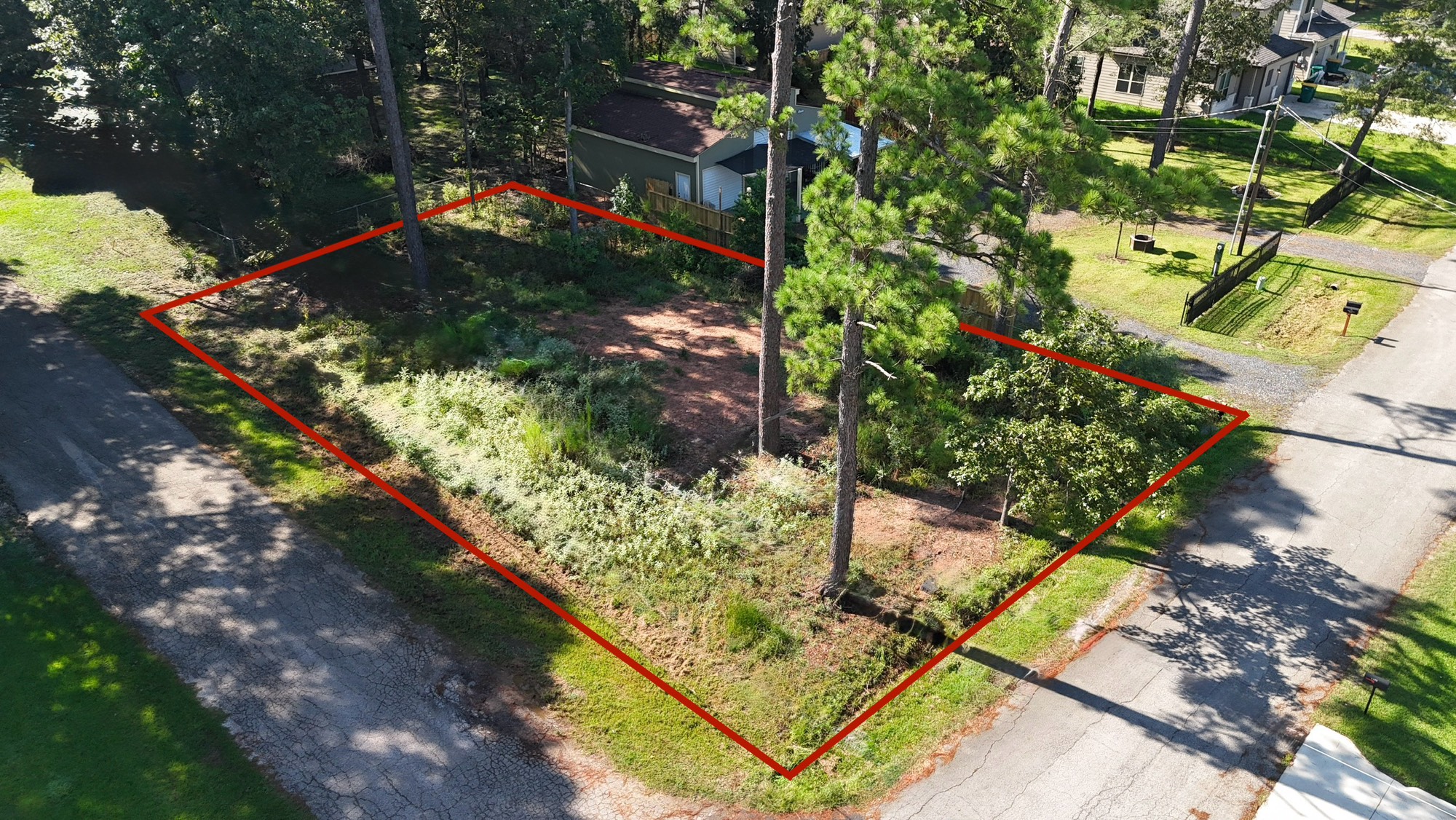 1103 Yellowstone River Road Conroe, TX 77316 - Photo 3 of 12