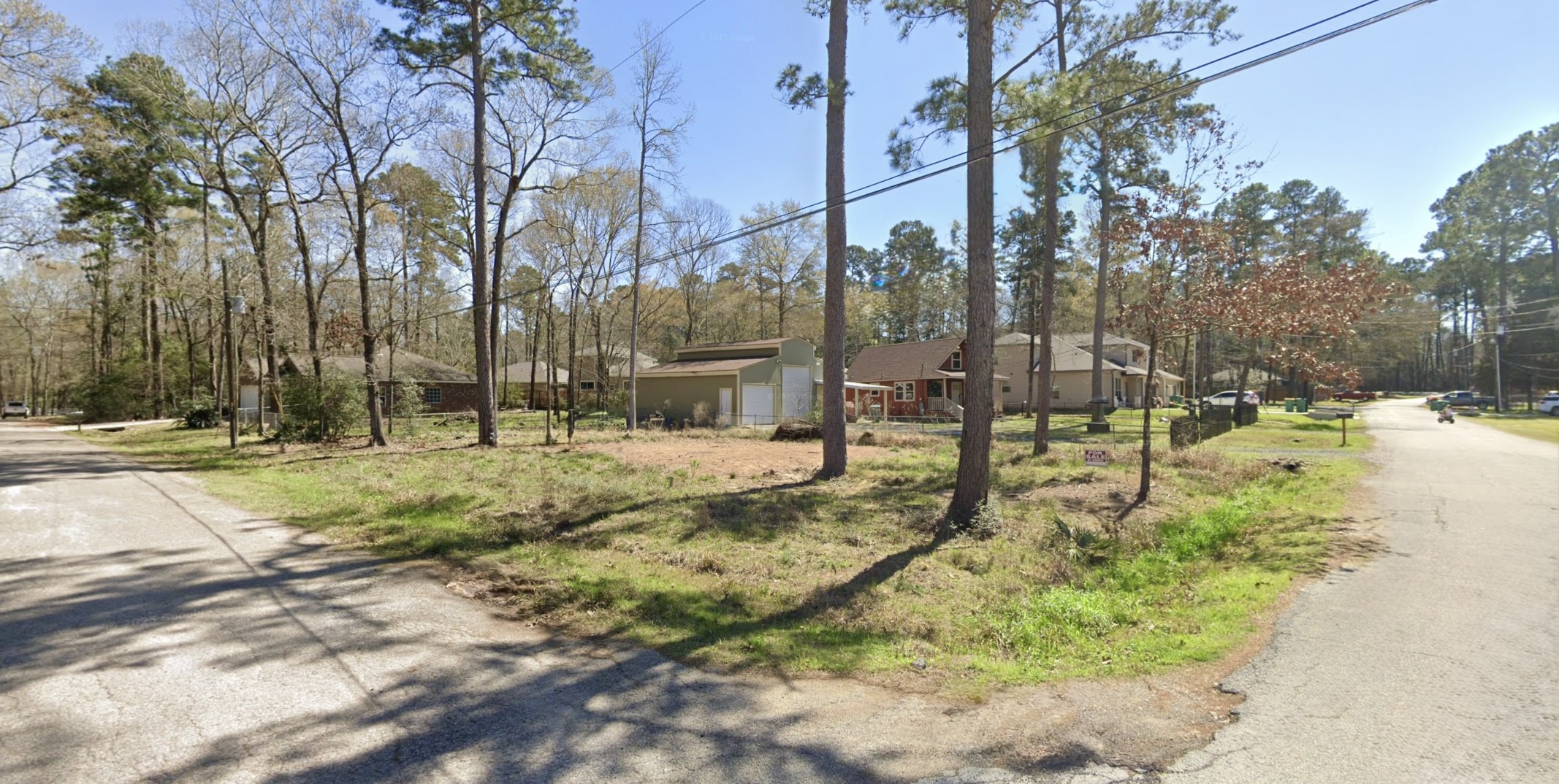1103 Yellowstone River Road Conroe, TX 77316 - Photo 10 of 12 a view of yard with tree