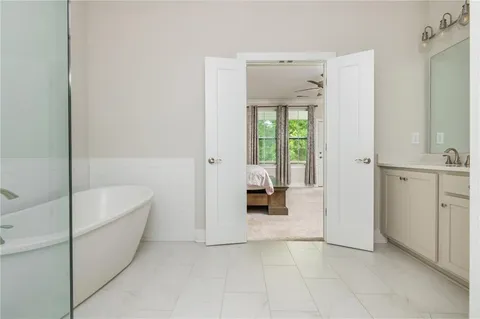 $675,000 | 945 Kenway Avenue, Roswell, GA 30076