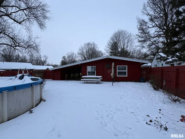 $125,000 | 1690 Elmwood Street, South Jacksonville, IL 62650