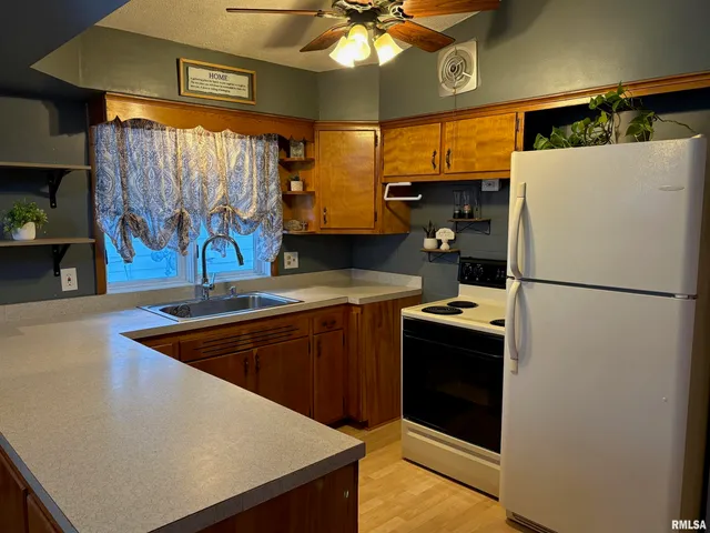 $125,000 | 1690 Elmwood Street, South Jacksonville, IL 62650