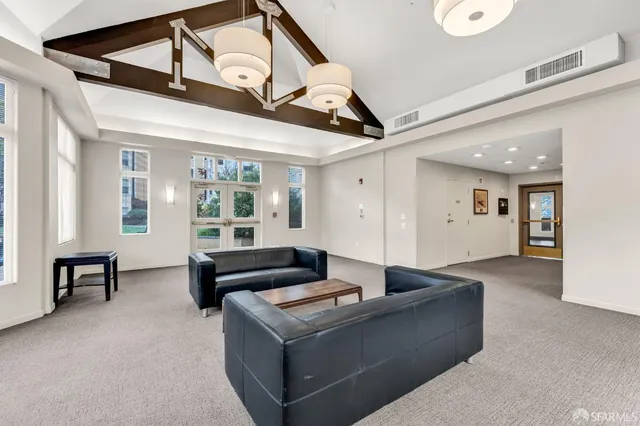 $540,000 | 555 10th Street, Unit 102, Oakland, CA 94607