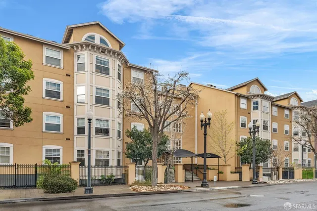 $540,000 | 555 10th Street, Unit 102, Oakland, CA 94607