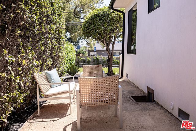 a view of outdoor space yard and patio