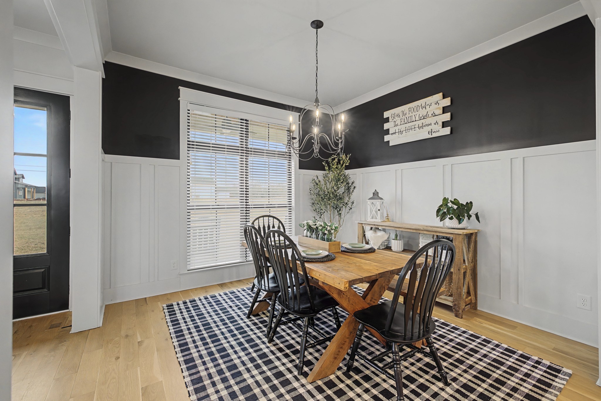 110 Squire Jones Road Bell Buckle, TN 37020 - Photo 17 of 50 a dining room with furniture and window