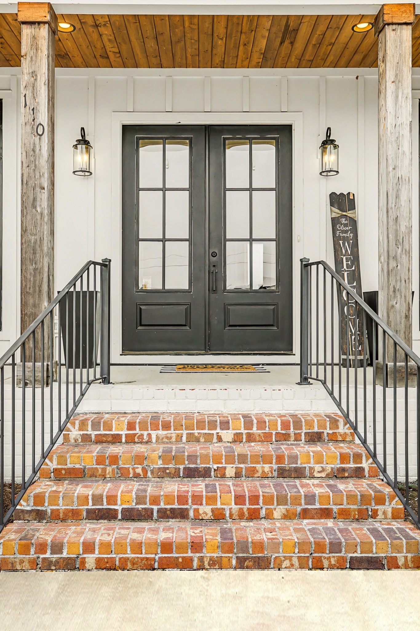 110 Squire Jones Road Bell Buckle, TN 37020 - Photo 5 of 50 a view of front door