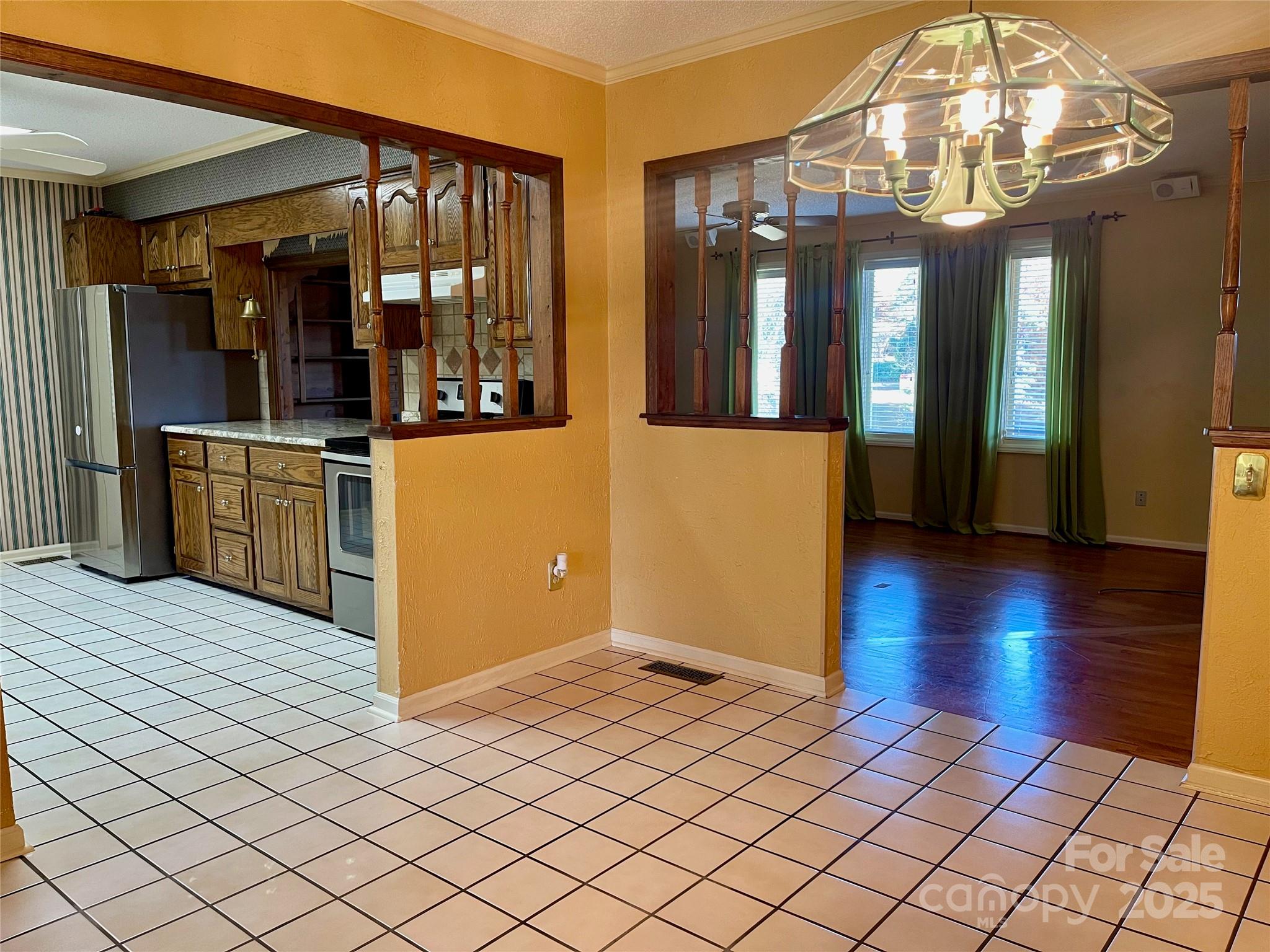 5232 Wolfe Road Hickory, NC 28601 - Photo 11 of 47 Gallery Image 11