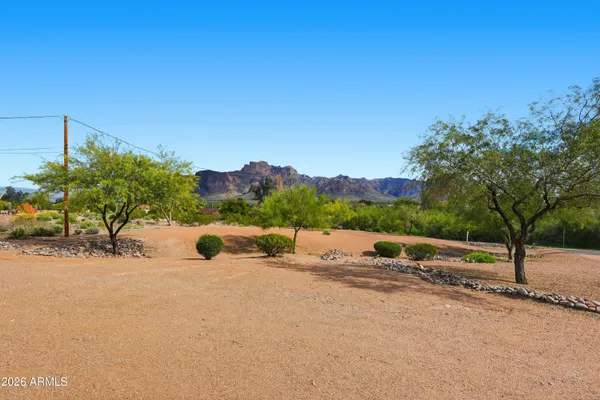 $699,000 | 710 South Muleshoe Road, Apache Junction, AZ 85119
