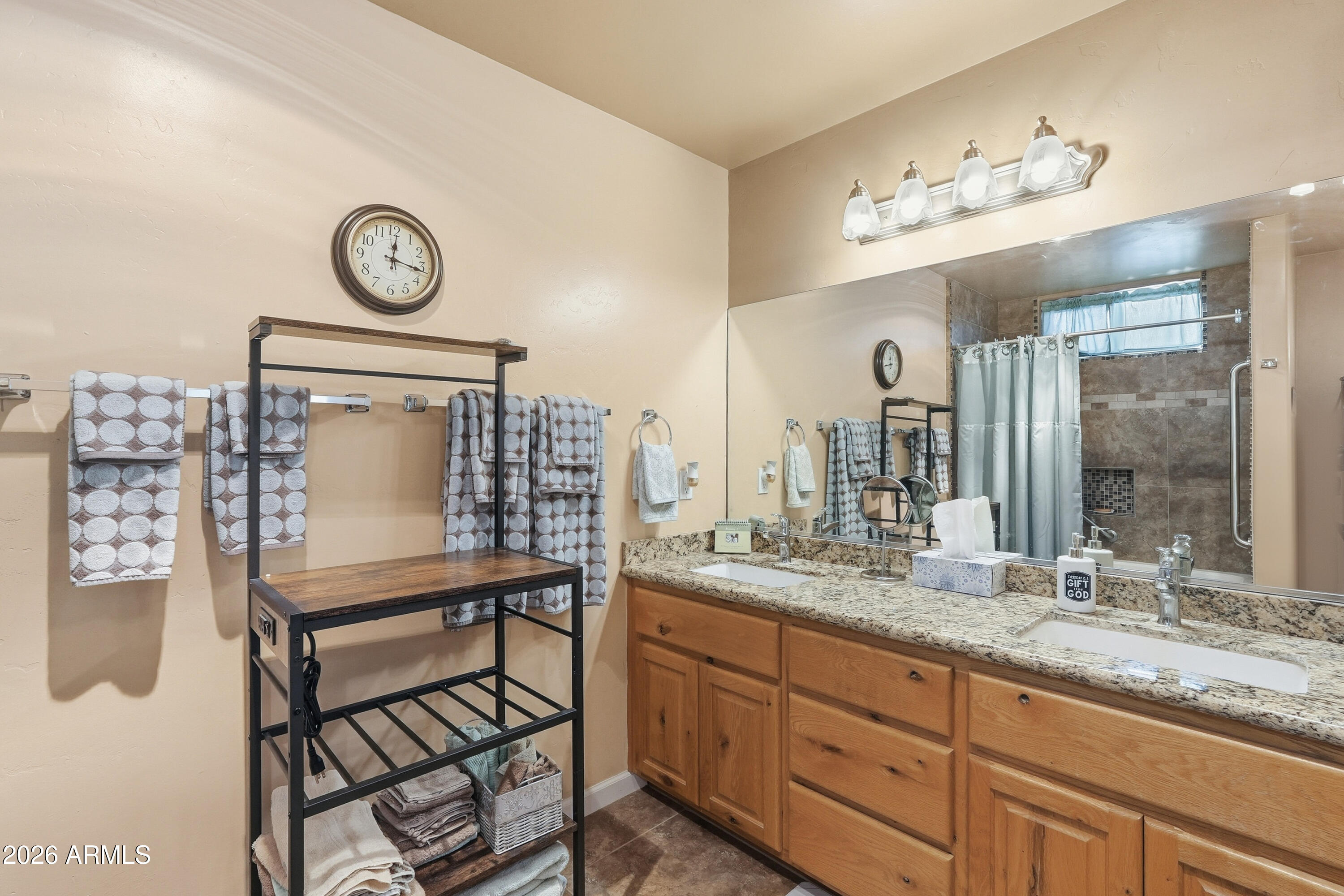 710 South Muleshoe Road Apache Junction, AZ 85119 - Photo 30 of 40 026_ListerPros