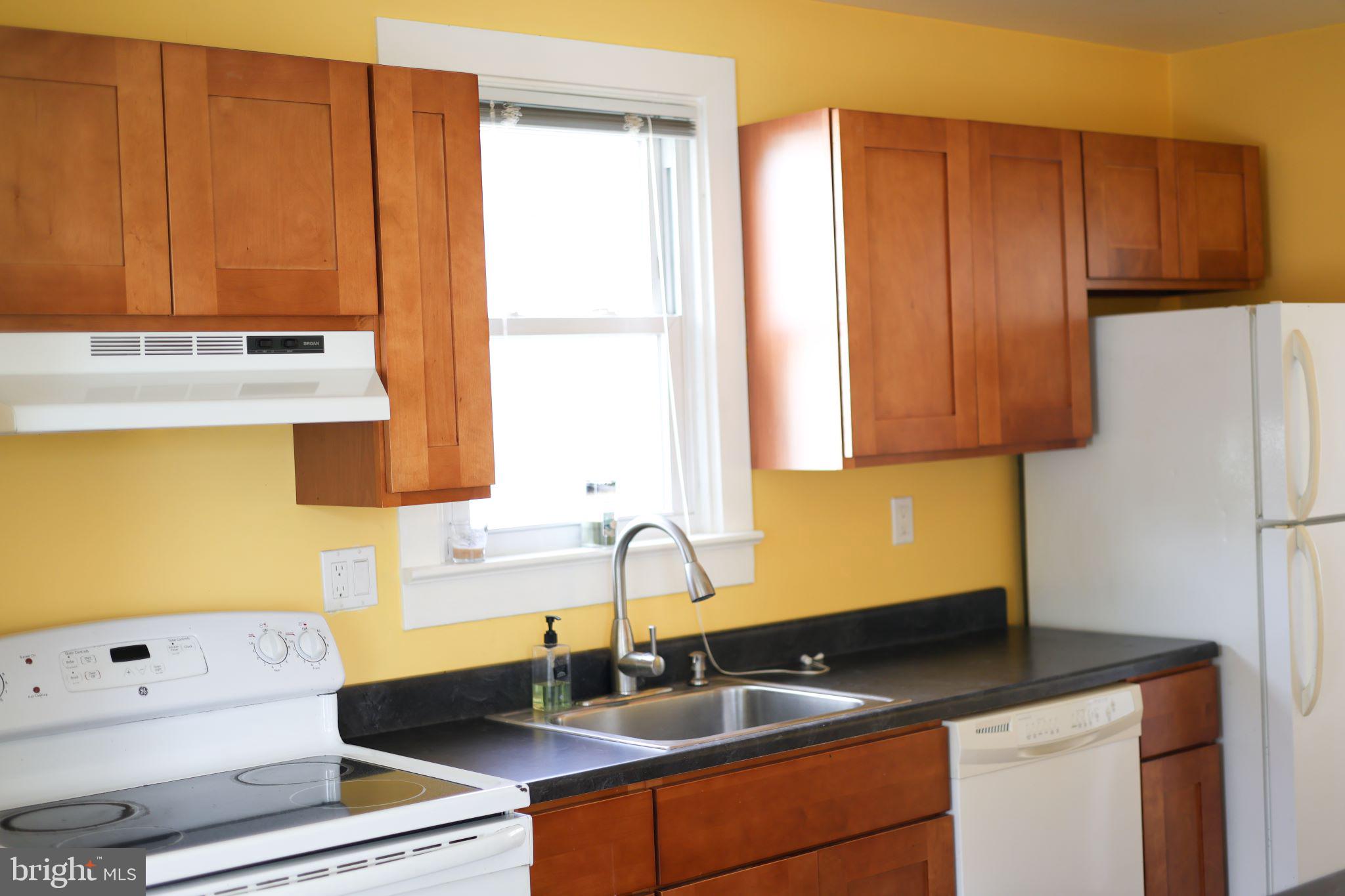 708 1st Avenue Croydon, PA 19021 - Photo 2 of 17