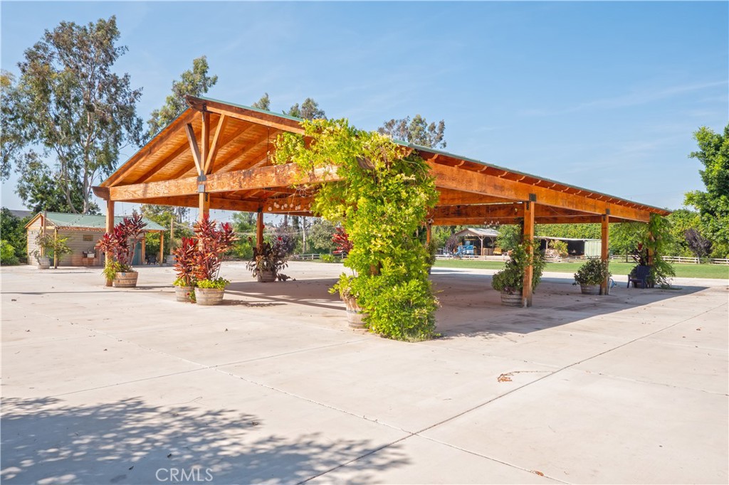 2083 Grace Street Riverside, CA 92504 - Photo 38 of 70