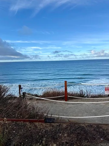 $1,675,000 | 553 A Hygeia Avenue, Encinitas, CA 92024