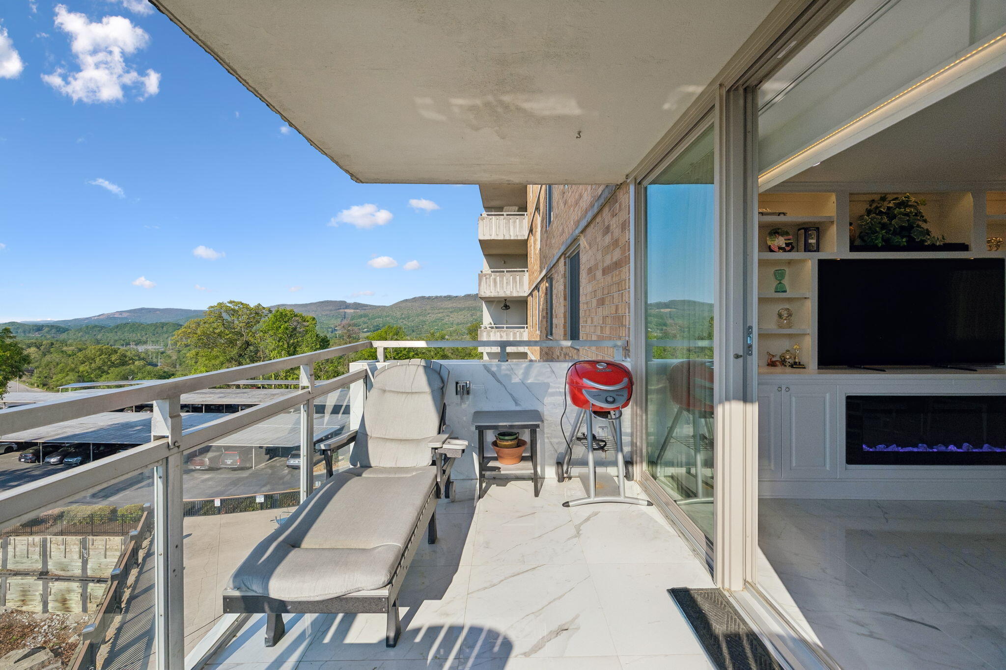 1131 Stringers Ridge Road, Unit 5D Chattanooga, TN 37405 - Photo 38 of 62 Balcony