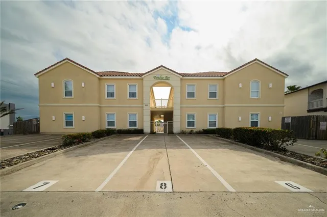 $295,000 | 201 West Oleander Street, Unit 6, South Padre Island, TX 78597