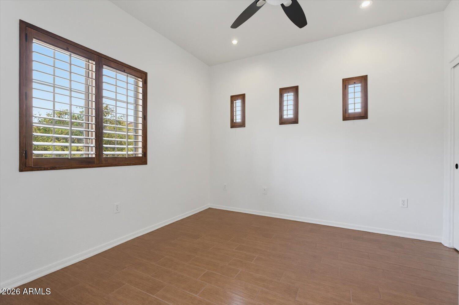 3935 East Rough Rider Road, Unit 1056 Phoenix, AZ 85050 - Photo 5 of 21 16-A7400970