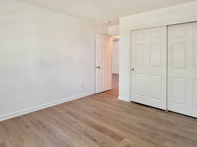 $1,800 | 9 Concorde Way, Unit B3, Windsor Locks, CT 06096