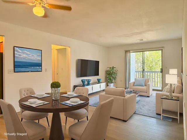 $1,800 | 9 Concorde Way, Unit B3, Windsor Locks, CT 06096