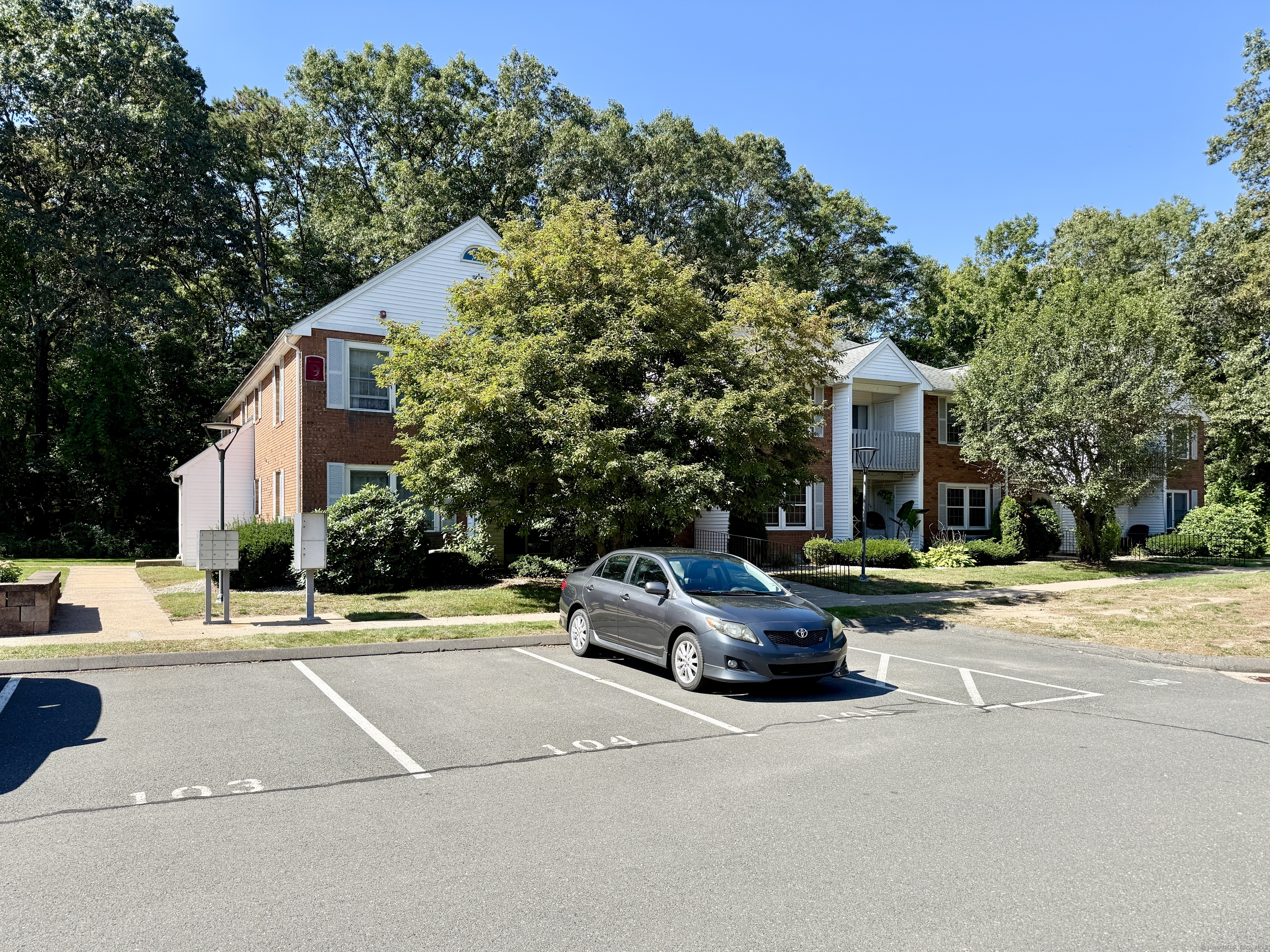 9 Concorde Way, Unit B3 Windsor Locks, CT 06096 - Photo 26 of 30