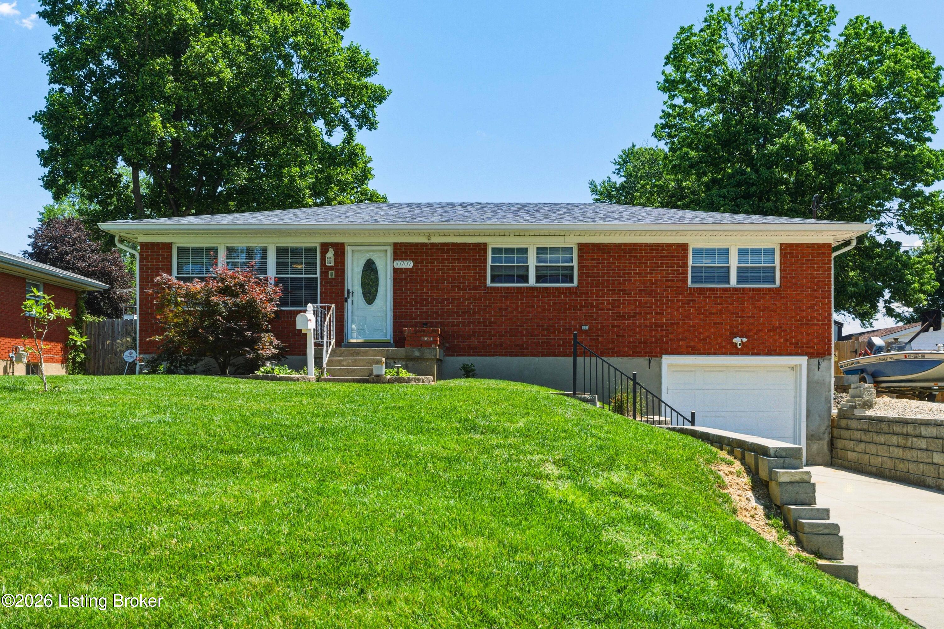 10707 Torrington Road Louisville, KY 40272 - Photo 50 of 65 DSC01792