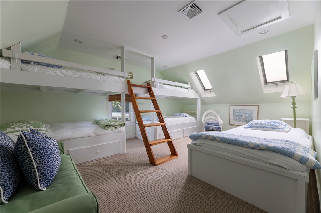 109 Watch Hill Road Westerly, RI 02891 - Photo 15 of 19