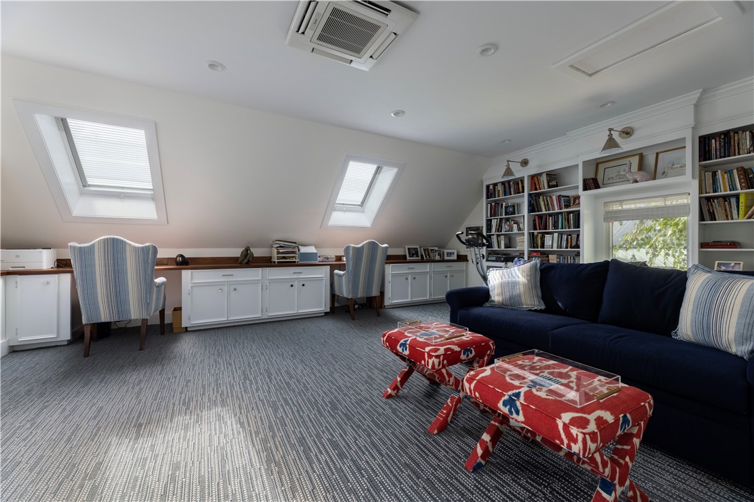 109 Watch Hill Road Westerly, RI 02891 - Photo 17 of 19