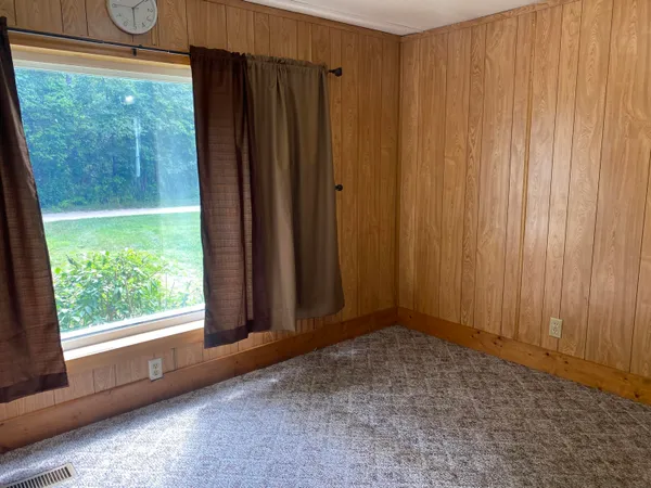 $99,000 | 7788 West Vernon Road, Lake, MI 48632