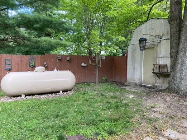 $99,000 | 7788 West Vernon Road, Lake, MI 48632