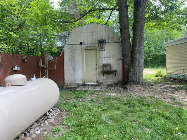 $115,000 | 7788 West Vernon Road, Lake, MI 48632