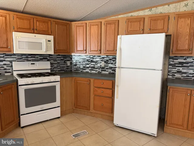 $99,800 | 44 Hitch Pond Circle, Seaford, DE 19973